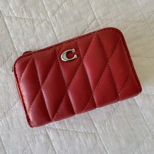 COACH SMALL ZIP AROUND CARD CASE WALLET RED QUILTED LEATHER